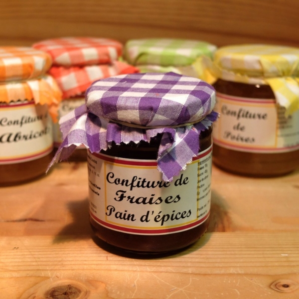 confiture-de-fraises-pain-d-epices